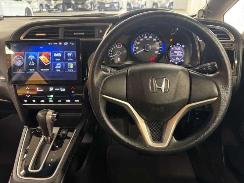 SHUTTLE シャトル 【車検2年付】