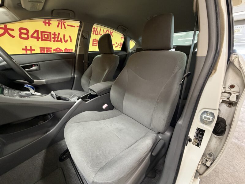 PRIUS プリウス S 【車検2年付】【1年保証】