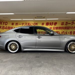 FUGA フーガHV 【カスタム】【サンルーフ】【車検2年付】