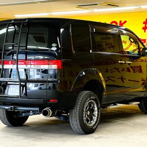 DELICA　デリカD5　Gプレミアム　【4WD】【カスタム】【車検２年付】