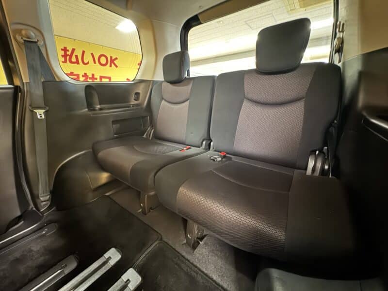 SERENA セレナ ハイウェイスター Vセレクション【総合評価優良車】【特別仕様車】【タイヤ4本新品装着】