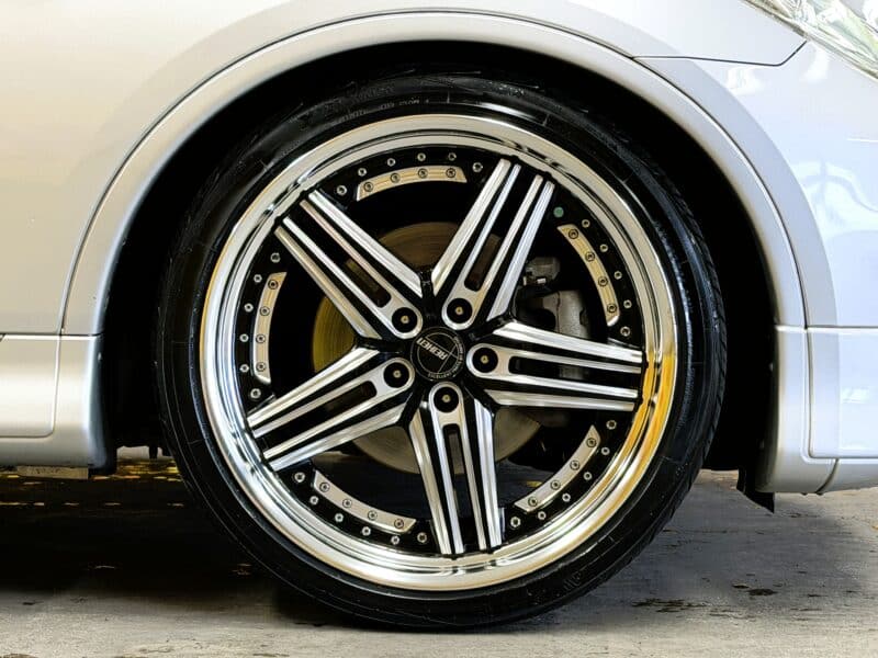 SKYLINE スカイライン クロスオーバー 370GT typeP 【カスタム】【車検2年付】