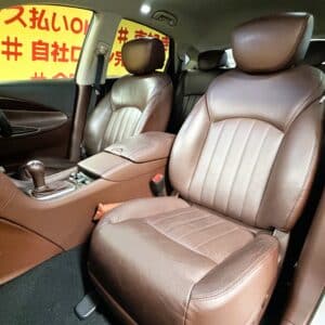 SKYLINE　スカイライン クロスオーバー　370GT typeP　【カスタム】【車検２年付】