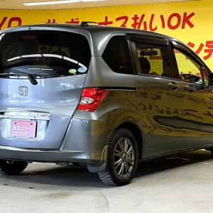 FREED　フリード　Ｇジャストセレクション