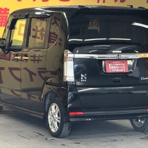N-BOXカスタム　G・Lパッケージ【車検２年付】