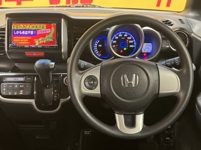 N-BOXカスタム G・Lパッケージ【車検2年付】