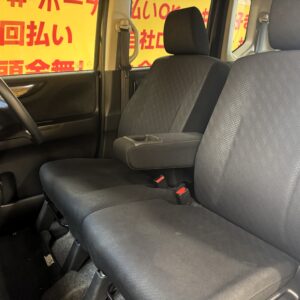 N-BOXカスタム　G・Lパッケージ【車検２年付】