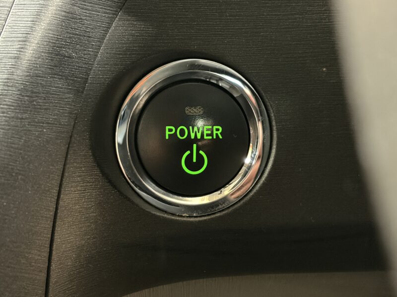 PRIUS プリウス S 【車検2年付】【1年保証】