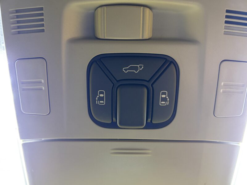 VELLFIRE ヴェルファイア 2.4Z プラチナムセレクション【特別仕様車】【総合評価優良】【車検2年付】【カスタム】