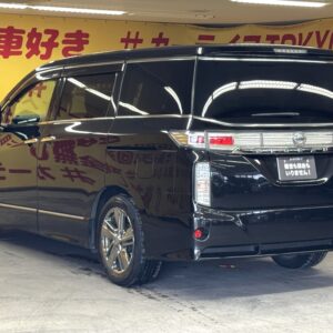 ELGRAND　エルグランド　ライダー黒本革シート　マニュアルシート【総合評価優良車】【特別仕様車】