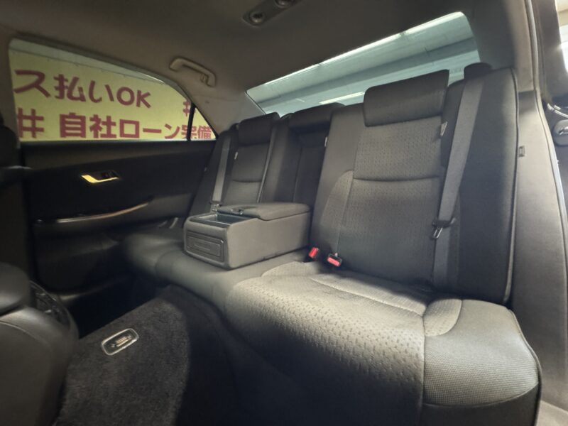 CROWN クラウン 2.5 アスリート ナビパッケージ 【車検2年付】【タイヤ4本新品】