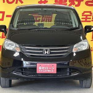 FREED　フリード　Ｇジャストセレクション　【４WD】【タイヤ４本新品】【ユーザー買取車】