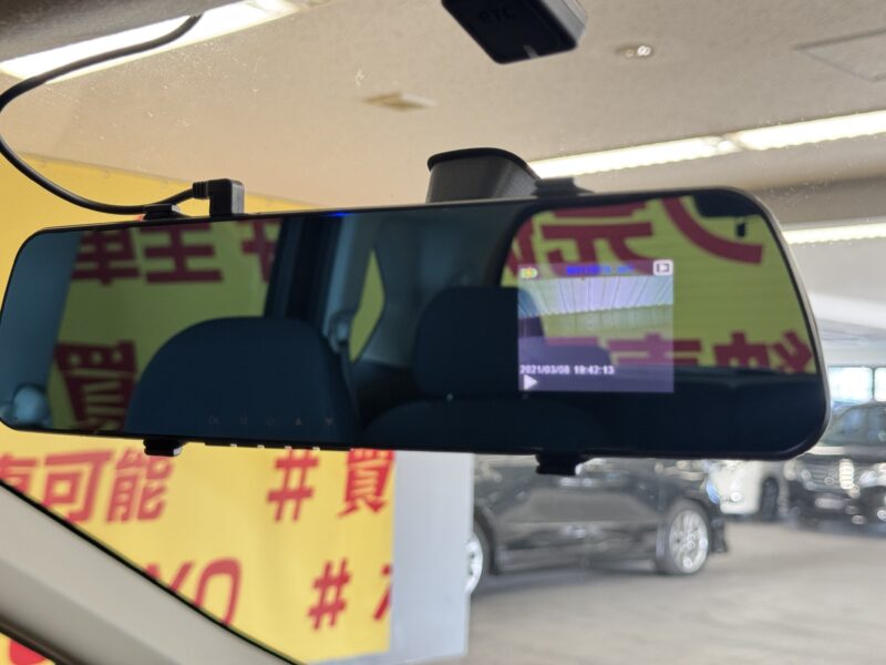 FREED フリード Gジャストセレクション 【4WD】【タイヤ4本新品】【ユーザー買取車】