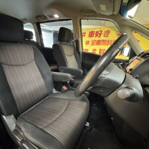 SERENA　セレナ　ハイウェイスター Vセレクション＋セーフティⅡ　S-HYBRID　【総合評価優良車】【特別仕様車】【後期型】【車検２年付】【タイヤ４本新品】