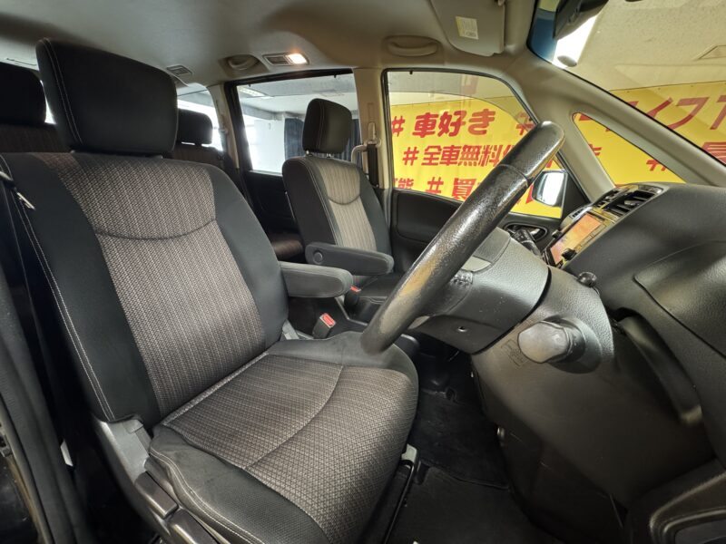 SERENA セレナ ハイウェイスター Vセレクション+セーフティⅡ S-HYBRID 【総合評価優良車】【特別仕様車】【後期型】【車検2年付】【タイヤ4本新品】