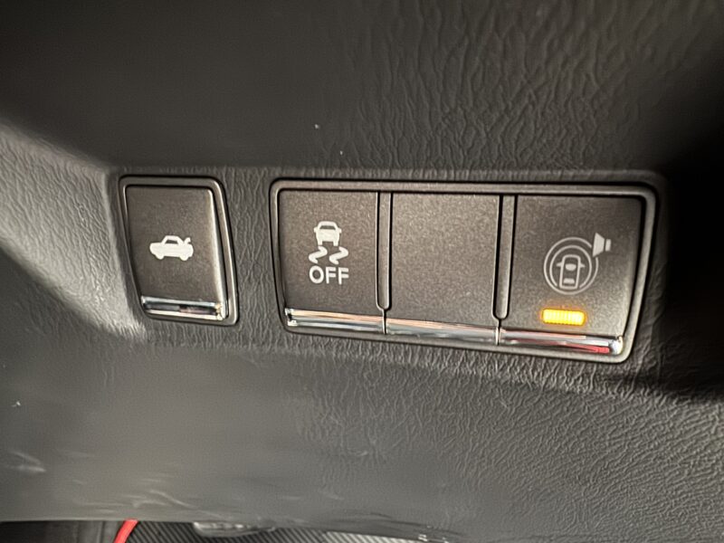 FUGA フーガHV ベースグレード【総合評価優良車】【車検2年付】【1年保証付】