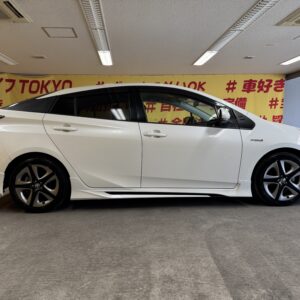 PRIUS プリウス Sツーリングセレクション 【車検2年付】