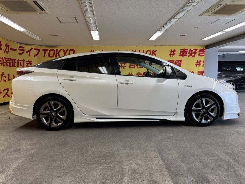 PRIUS プリウス Sツーリングセレクション 【車検2年付】