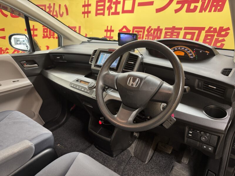 FREED フリード Gジャストセレクション 【4WD】【タイヤ4本新品】【ユーザー買取車】