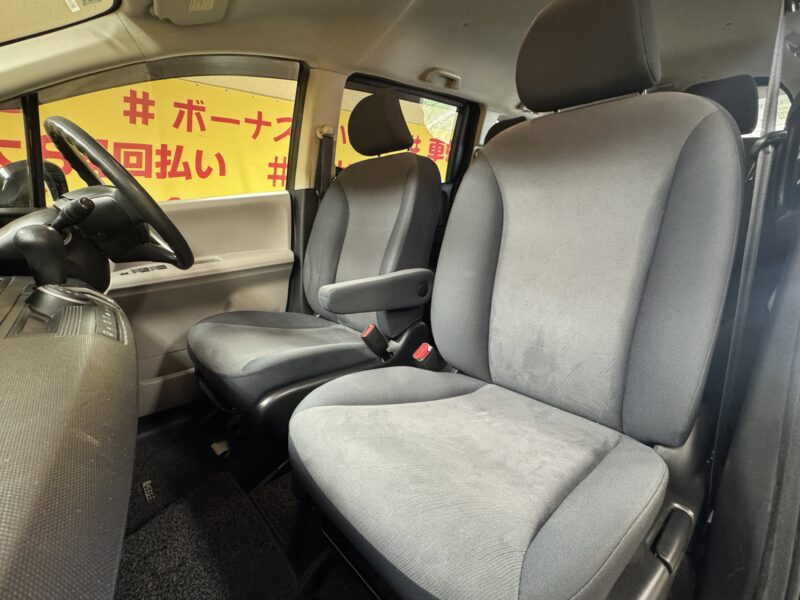 FREED フリード Gジャストセレクション 【4WD】【タイヤ4本新品】【ユーザー買取車】