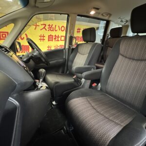 SERENA　セレナ　ハイウェイスター Vセレクション＋セーフティⅡ　S-HYBRID　【総合評価優良車】【特別仕様車】【後期型】【車検２年付】【タイヤ４本新品】