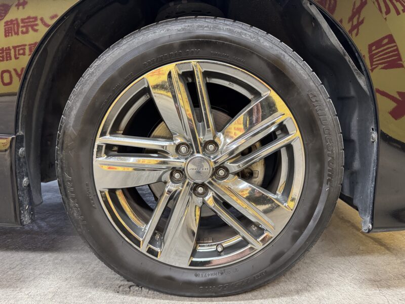 ELGRAND エルグランド ライダー黒本革シート マニュアルシート【総合評価優良車】【特別仕様車】