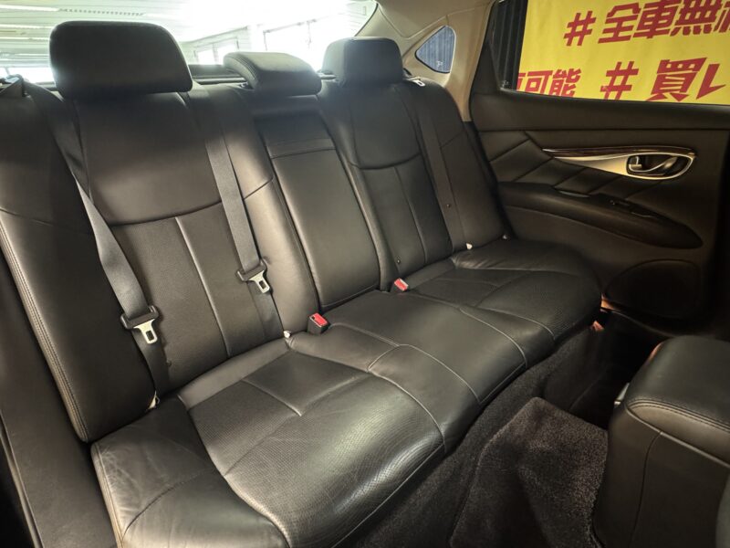 FUGA フーガHV ベースグレード【総合評価優良車】【車検2年付】【1年保証付】