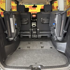 SERENA　セレナ　ハイウェイスター Vセレクション＋セーフティⅡ　S-HYBRID　【総合評価優良車】【特別仕様車】【後期型】【車検２年付】【タイヤ４本新品】