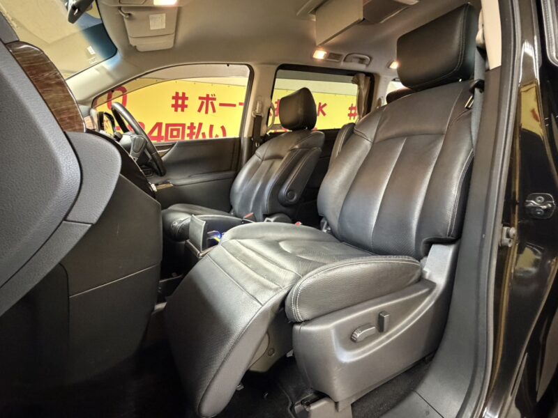 ELGRAND エルグランド 350ハイウェイスター アーバンクロム ブラックレザー 【特別仕様車】