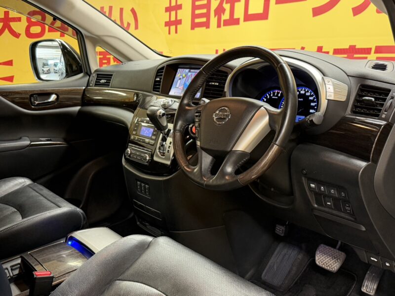 ELGRAND エルグランド 350ハイウェイスター アーバンクロム ブラックレザー 【特別仕様車】