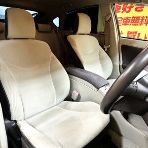 PRIUS　プリウス　Ｓ　LEDエディション　【特別仕様車】
