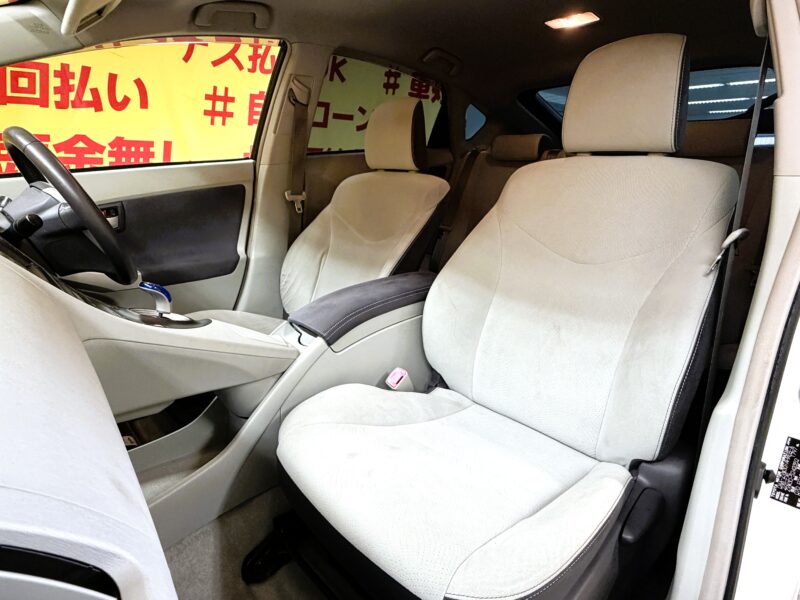 PRIUS プリウス S LEDエディション 【特別仕様車】