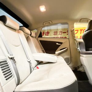 PRIUS　プリウス　Ｓ　LEDエディション　【特別仕様車】