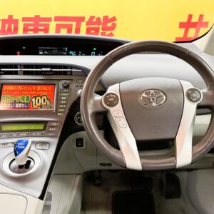 PRIUS　プリウス　Ｓ　LEDエディション　【特別仕様車】