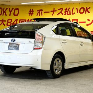 PRIUS プリウス S 【サンルーフ】【車検2年付】【タイヤ4本新品】