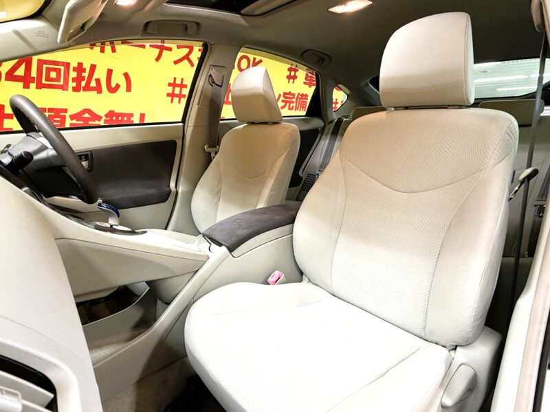 PRIUS プリウス S 【サンルーフ】【車検2年付】【タイヤ4本新品】