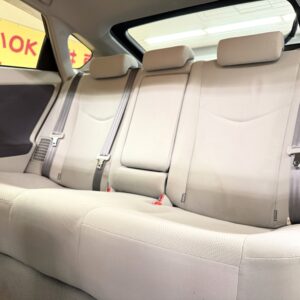 PRIUS プリウス S 【サンルーフ】【車検2年付】【タイヤ4本新品】