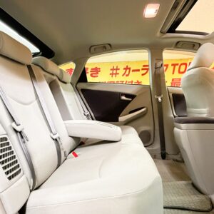 PRIUS プリウス S 【サンルーフ】【車検2年付】【タイヤ4本新品】