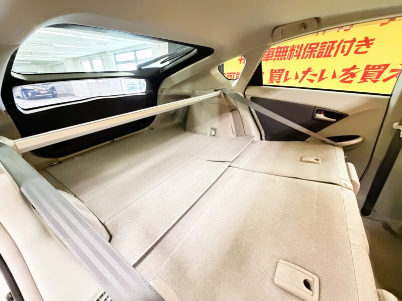 PRIUS プリウス S 【サンルーフ】【車検2年付】【タイヤ4本新品】