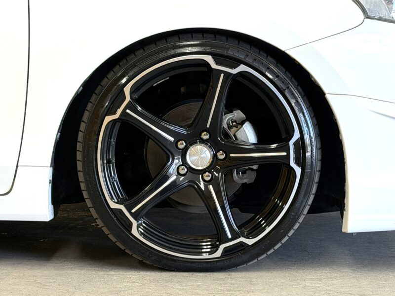 PRIUSα プリウスα SLセレクション 【後期型】【カスタム】【車検2年付】