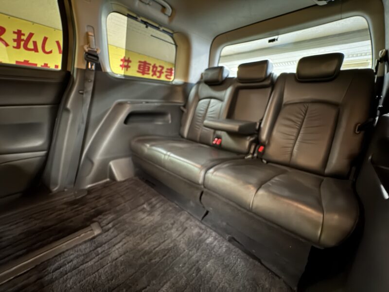 ELGRAND エルグランド ライダー黒本革シート マニュアルシート【総合評価優良車】【特別仕様車】