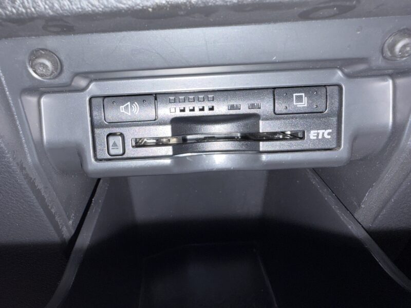 VELLFIRE ヴェルファイア 2.4Z プラチナムセレクション【特別仕様車】【総合評価優良】【車検2年付】【カスタム】