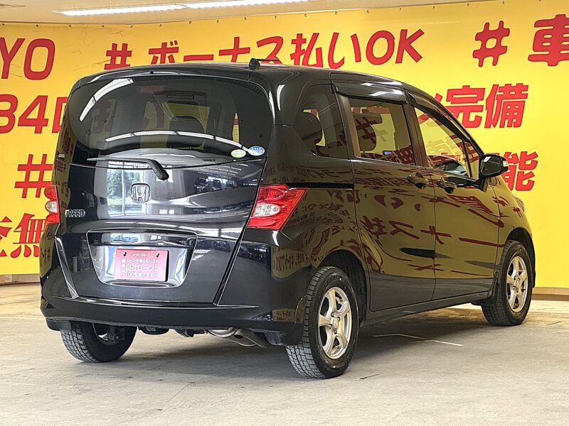 FREED フリード Gジャストセレクション 【4WD】【タイヤ4本新品】【ユーザー買取車】