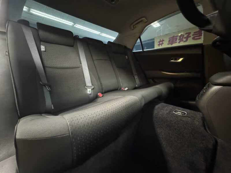 CROWN クラウン 2.5 アスリート ナビパッケージ 【車検2年付】【タイヤ4本新品】