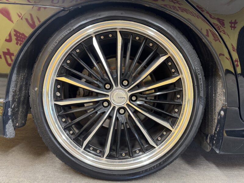 CROWN クラウン 2.5 アスリート ナビパッケージ 【車検2年付】【タイヤ4本新品】