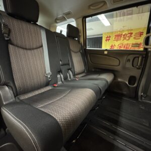 SERENA　セレナ　ハイウェイスター Vセレクション＋セーフティⅡ　S-HYBRID　【総合評価優良車】【特別仕様車】【後期型】【車検２年付】【タイヤ４本新品】