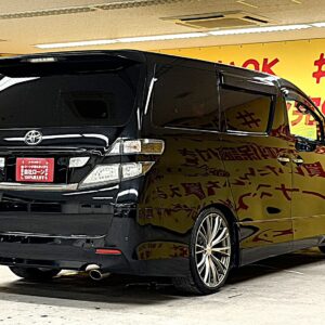 VELLFIRE　ヴェルファイア　2.4Zプラチナセレクション【特別仕様車】【カスタム】【タイヤ４本新品】【1年保証】