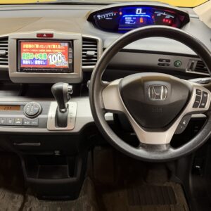 FREED　フリードHV　ジャストセレクション　【総合評価優良車】　【車検2年付】