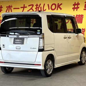 N-BOXカスタム　G・Lパッケージ