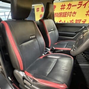 Jimny　ジムニー　クロスアドベンチャー【カスタム】【５MT】【４ＷＤ】【ターボ】